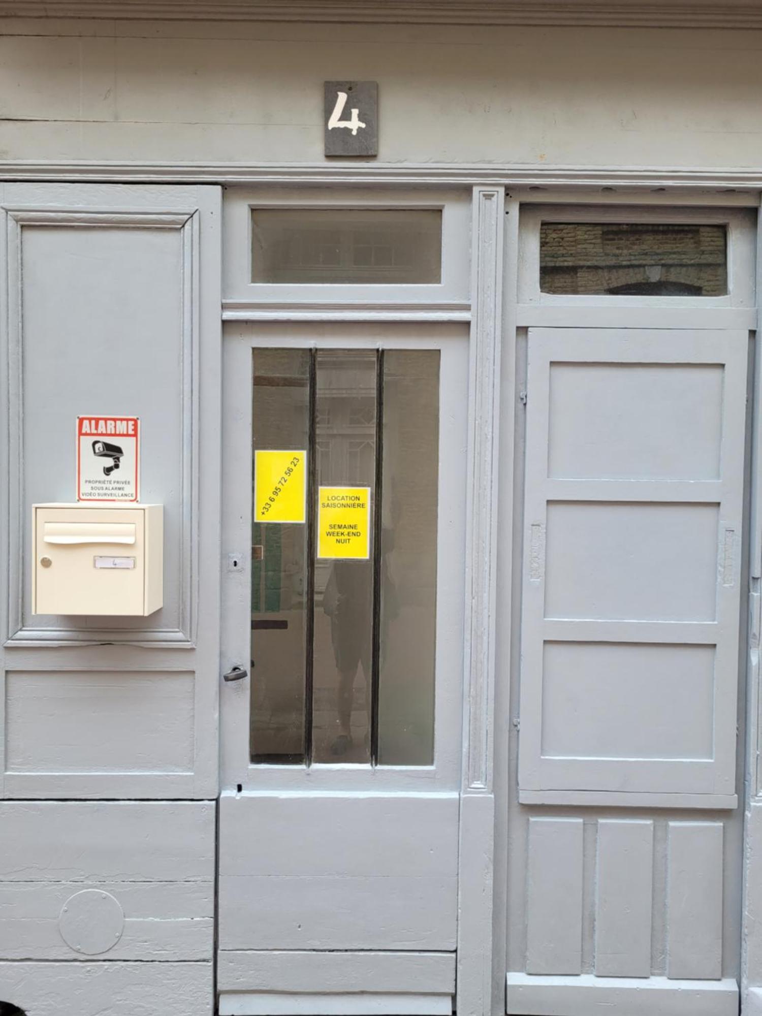L'Etablissement Appartements Design, Vous Propose 4 Appartements Neufs, Netflix, Lits Faits A Votre Arrivee, Serviettes De Toilette, Menage, Wifi, En Hyper Centre ,Plage A 190M, Box A Velos, Paiement 3 Fois Sans Frais, Prix Tout Compris Dieppe Exterior photo